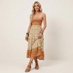 Bandeau kleid für Damen mit gesmoktem Oberteil in Blumenprint für den Sommer Orange 2