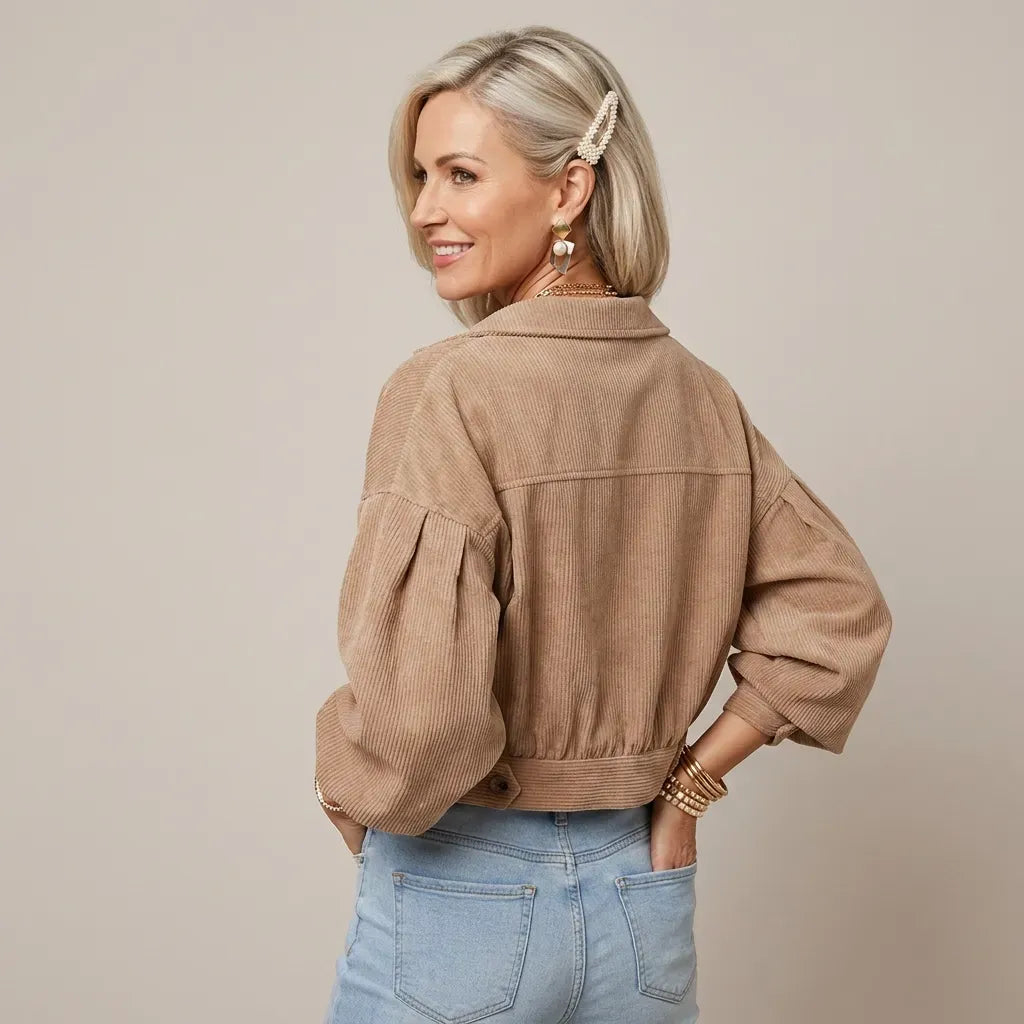 Bomberjacke für Damen in kurzer Form im trendigen Übergangsstil aus Feincord Hellbraun 8