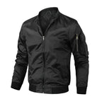 Bomberjacke für Herren im Slim Fit mit leichten Wattierungen für die Übergangszeit Schwarz 16