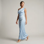 Satin Abendkleid mit One Shoulder Ausschnitt in Bodenlanger Passform