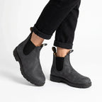 Chelsea Stiefeletten für Damen aus Glattleder mit flacher Sohle Grau 1