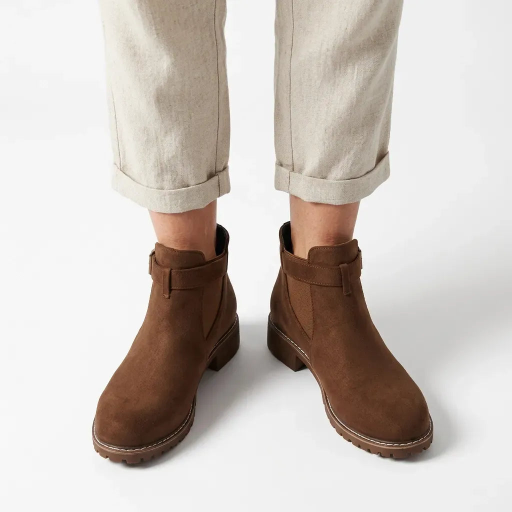 Chelsea Stiefeletten für Damen aus Veloursleder mit Blockabsatz mit Schnalle Braun 3