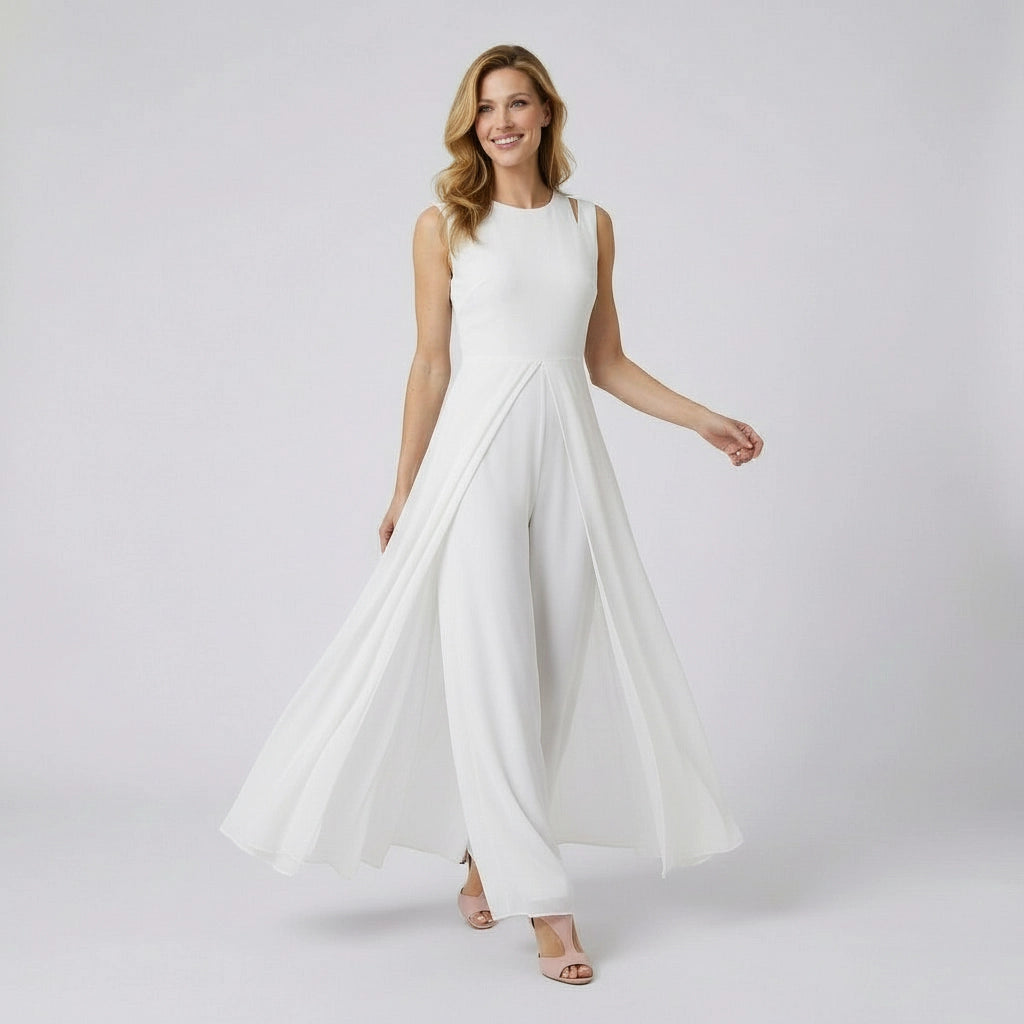Ärmelloser Jumpsuit mit weitem Bein und fließendem Chiffon Überwurf im eleganten Schnitt