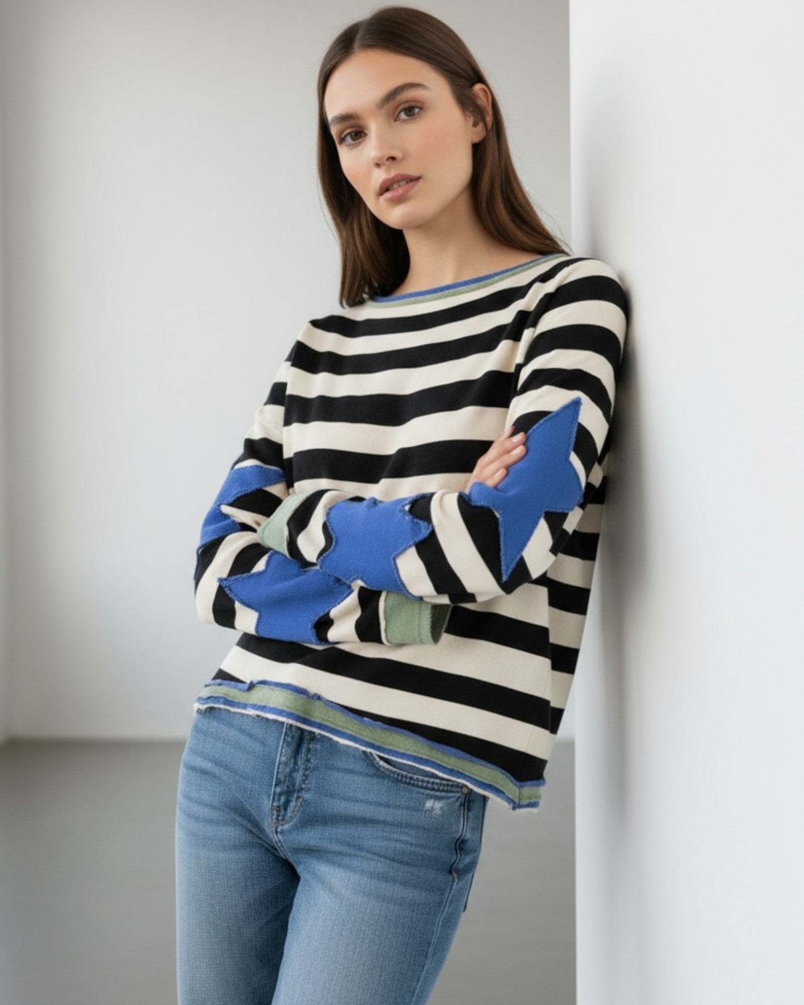 Buntes Langarm-Sweatshirt für Damen mit Applikationen