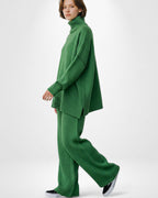 Einfarbiges Roolkragenpullover Strickset für Damen