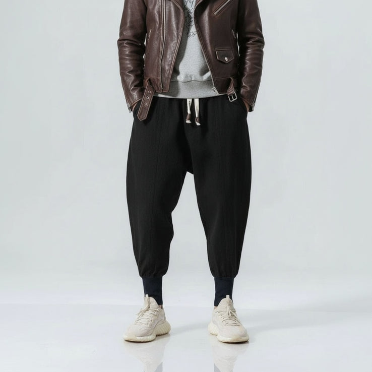 Weite Freizeithose für Herren mit hohen Bündchen und Kordelzug