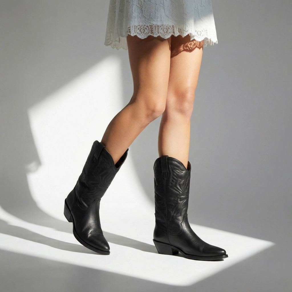 Metallische Cowboy-Stiefel für Damen im modernen Design