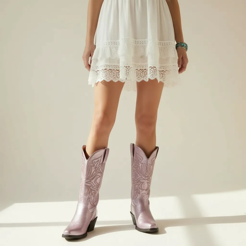 Metallische Cowboy-Stiefel für Damen im modernen Design