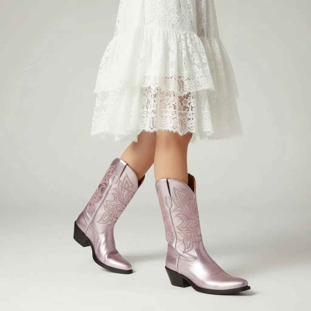 Metallische Cowboy-Stiefel für Damen im modernen Design