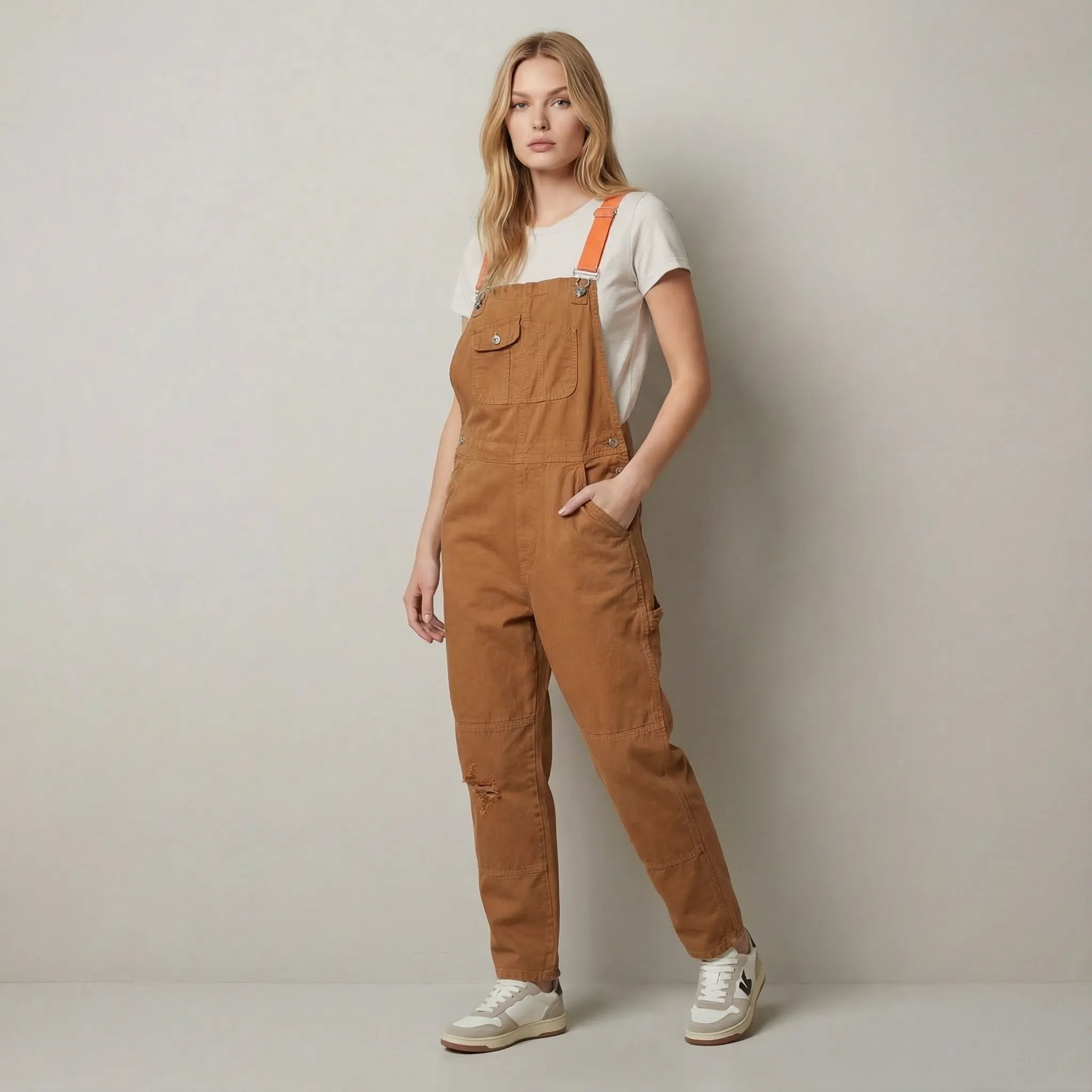 Unisex Latzhose in lässiger Passform mit Utility-Taschen