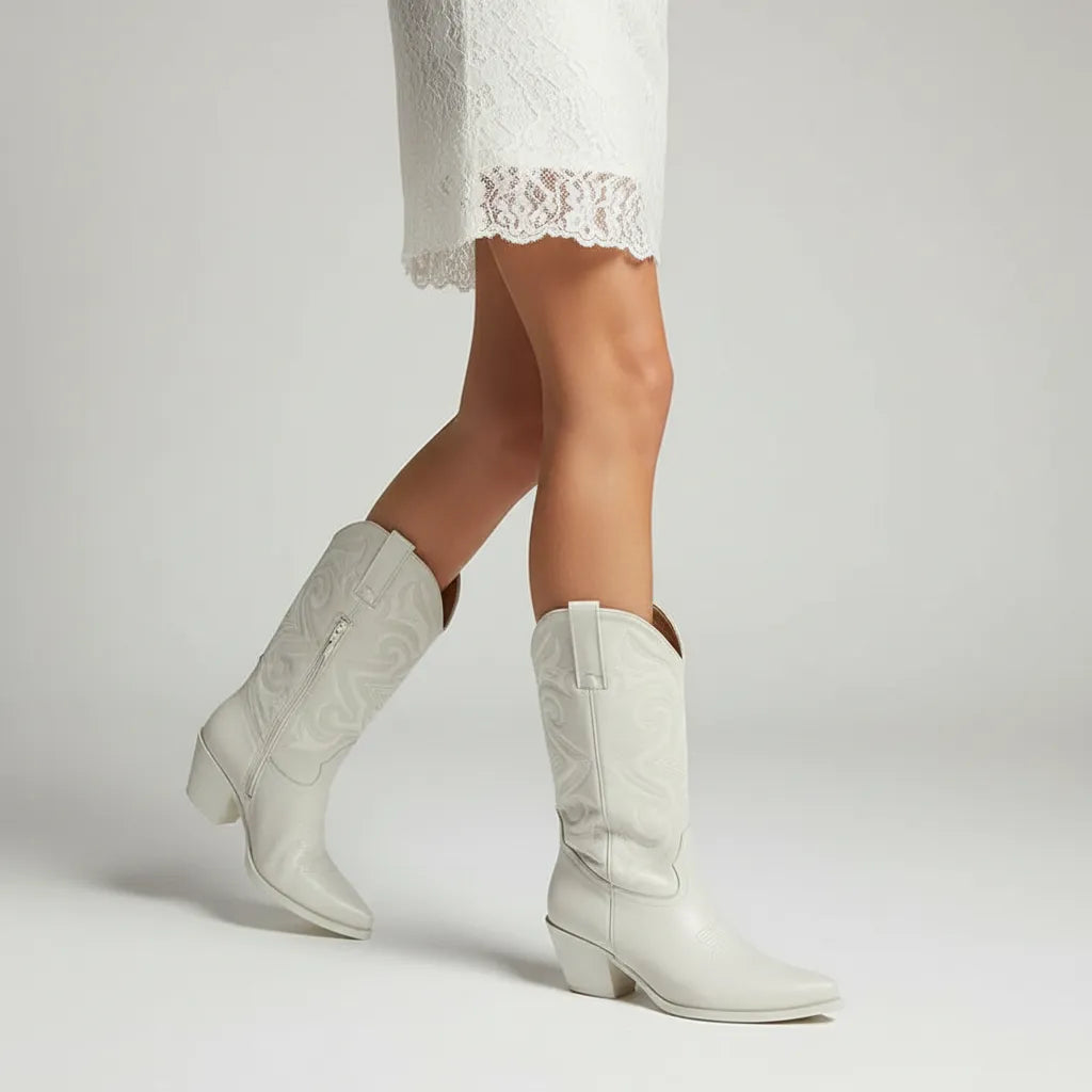 Metallische Cowboy-Stiefel für Damen im modernen Design