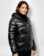 Puffer Jacke für Damen mit Glänzendes Coating und Kapuze