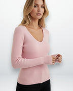 Slim Fit Strickpullover für Damen mit tiefem Rundhalsausschnitt