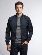 Leichte Bomberjacke für Herren mit Rippbündchen und kragenlosem Design