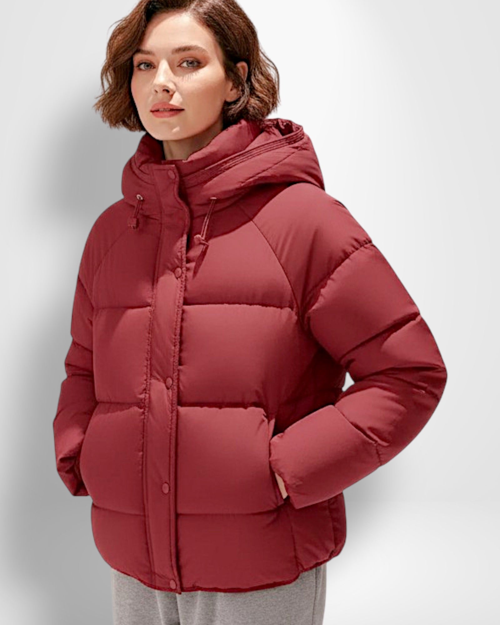Kurze Steppjacke für Damen mit Kapuze und geradem Schnitt