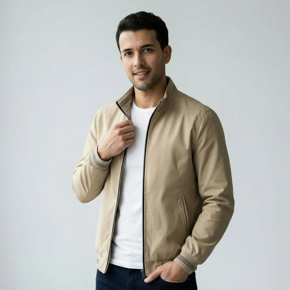 Blouson für Herren in Regular Fit mit Frontreißverschluss und Stehkragen