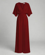 Eleganter Jumpsuit mit kurzen Ärmeln und V-Ausschnitt