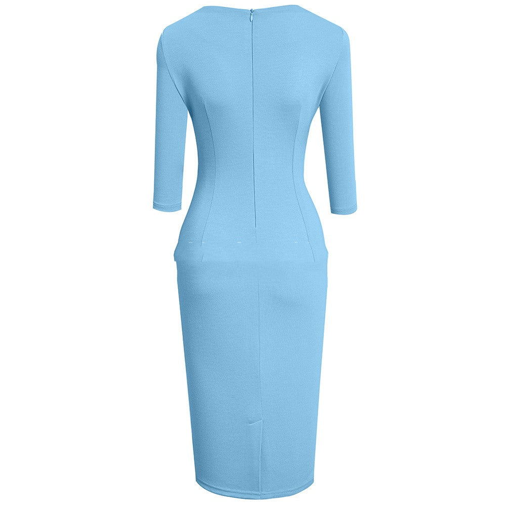 Elegantes Midikleid mit Drapierung und 3/4 Ärmeln