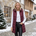 Lange Weste für Damen mit Kapuze in warmer Ausführung als Steppweste Bordeaux 2