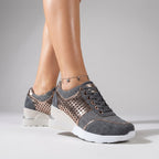 Komfort Sneaker für Damen mit Keilabsatz und Mesh-Einsatz