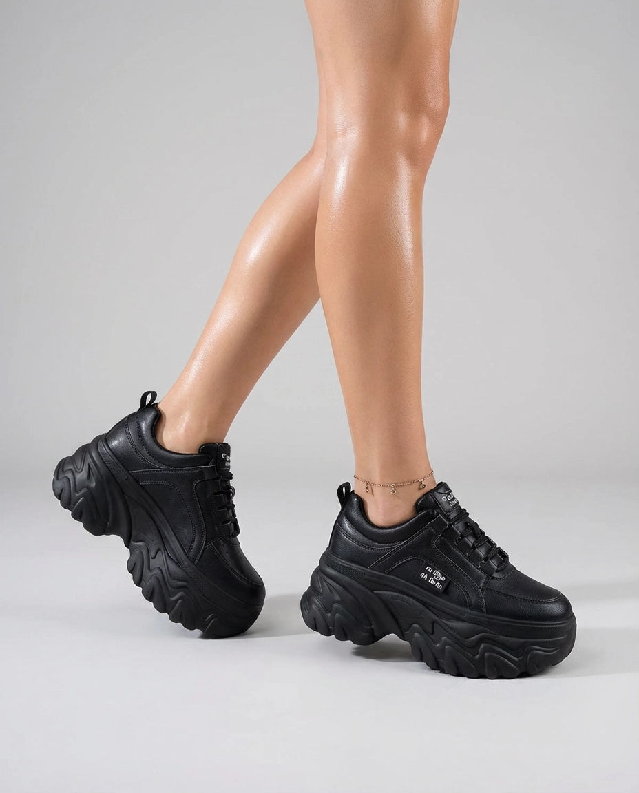 Chunky Sneaker für Damen mit Memory Foam in bequemer Weite