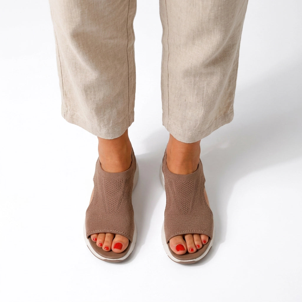 Sandalen für Damen mit dicker Sohle im sportlichen Stil Braun 2