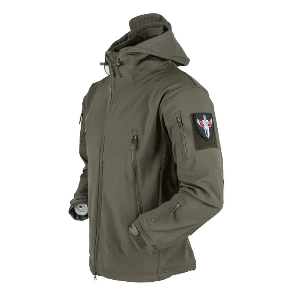 Softshelljacke für Herren mit Kapuze im taktischen Stil und winddicht Grün 6
