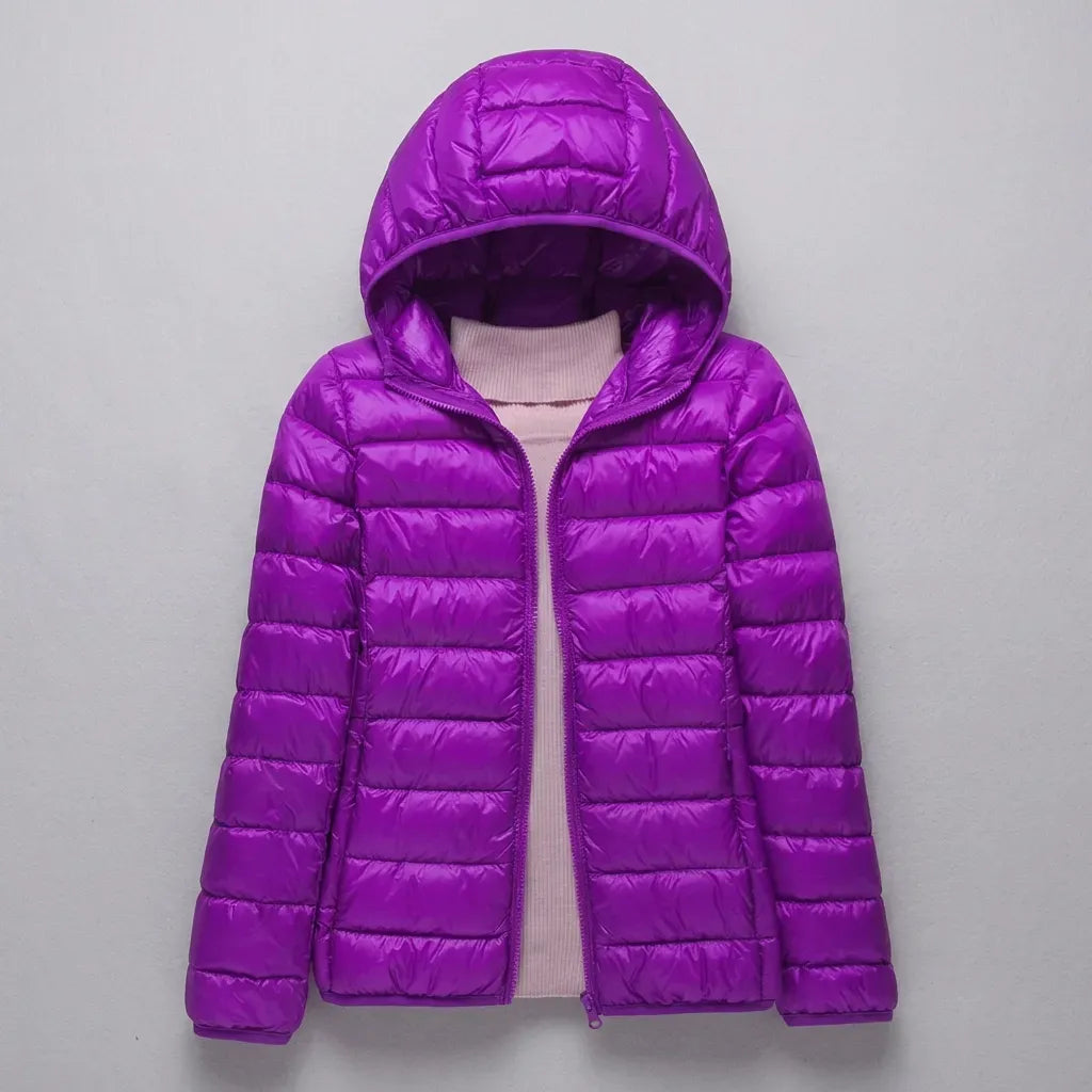 Steppjacke für Damen in taillierter Passform mit Kapuze im sportlichen Stil Lila 12