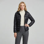 Steppjacke für Damen in taillierter Passform mit Kapuze im sportlichen Stil Schwarz 5