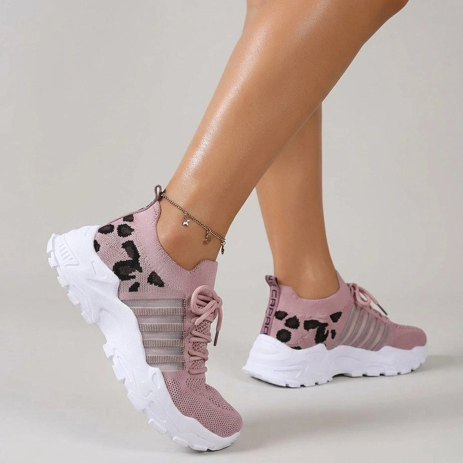 Sneaker mit Animal-Details für Damen in Bequemer Weite
